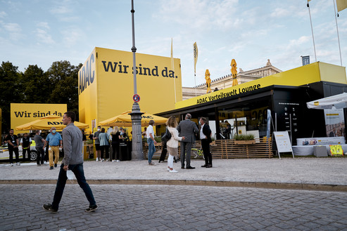 ADAC Vorteilswelt Lounge - en tant qu’invité des anges jaunes, Image 1